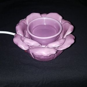 Scentsy Petal Warmer